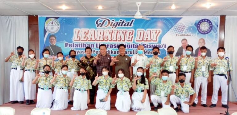 Yayasan Parulian Medan Gelar Ketrampilan Literasi Program Digital Learning Day Kepada Pelajar