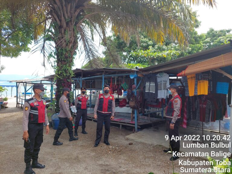 Polres Toba laksanakan Patroli Lokasi Wisata Untuk Menciptakan Rasa Aman