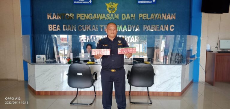 Bea Cukai Pematangsiantar Amankan Mobil Pick Up Berisi Rokok Lufman Illegal