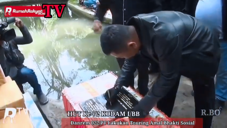 HUT Kodam I/BB Korem 022/ PT Resmikan Musholah dan Beri Santunan