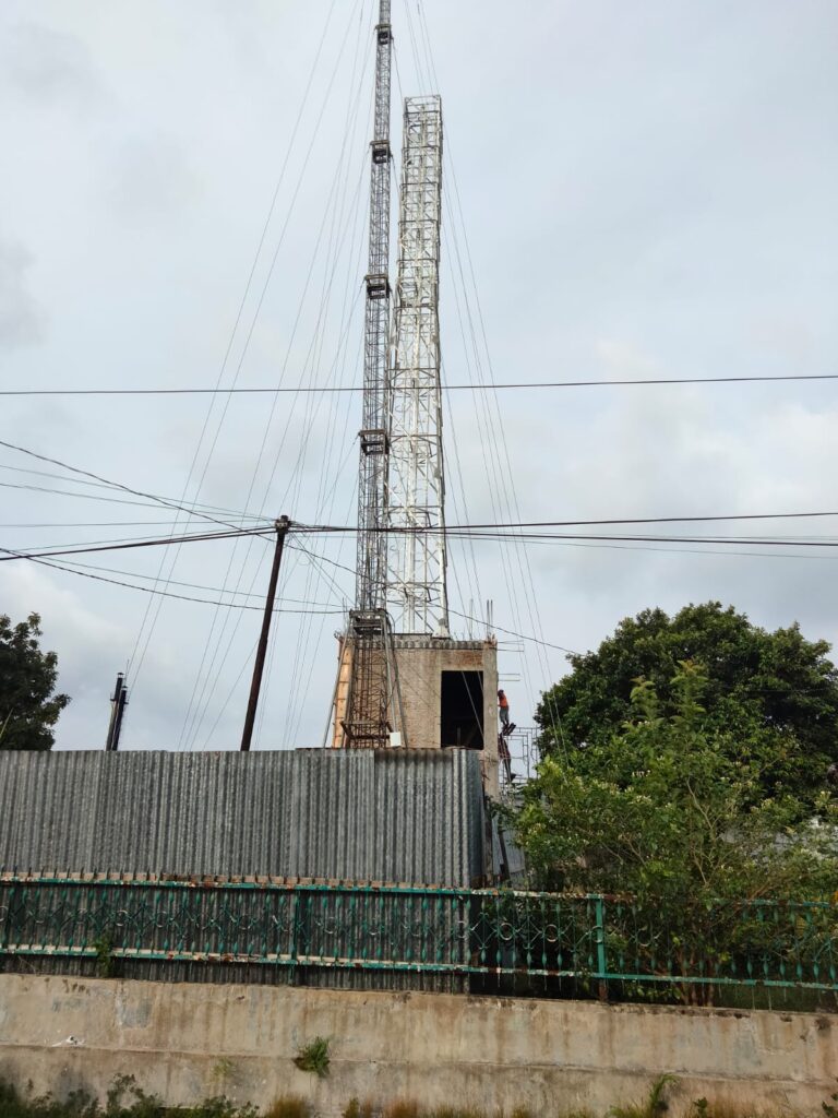 Tower Jalan Lobak Tomuan Didesak Warga Di Bongkar
