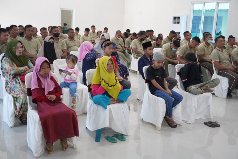 Komando Korem 022/Pantai Timur Gelar Acara Jum’at Berkah Dengan Berbagi Tali Asih
