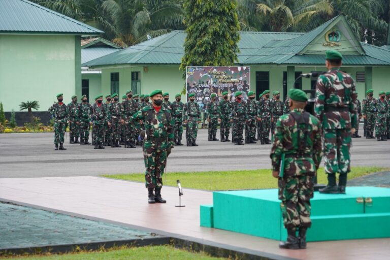 Korem 022 Pantai Timur Upacara Bendera Senin