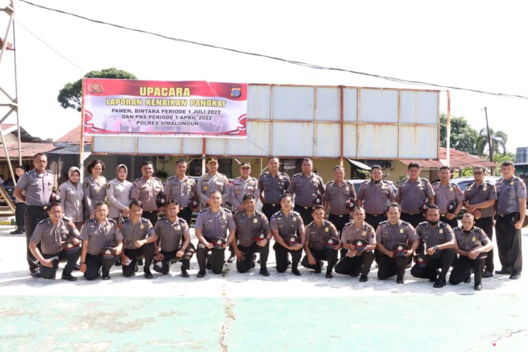 Peringati HUT Bhayangkara ke 76 Polisi di Simalungun Naik Pangkat
