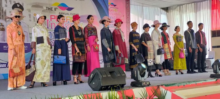 Ketua Persit Kartika 022/PT Hadiri Event Pekan Inovasi Dan Investasi Sumut 2022