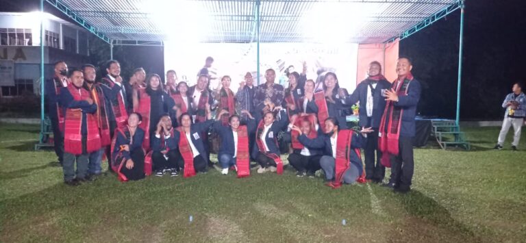 STT Bina Insani Indonesia Kasih Abadi KKR di Lapangan SD Plus Tiga Balata