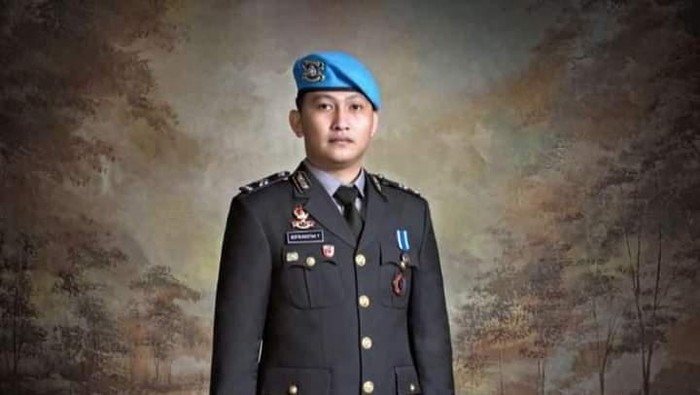 Senjata Api Glock 17 dan HS-9 Dalam Baku Tembak Menuai Tanda Tanya