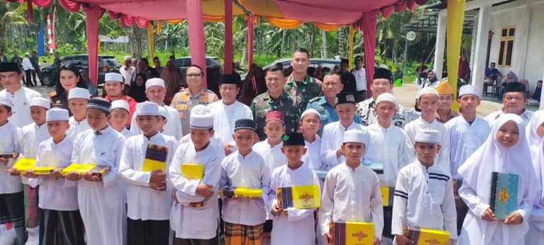 Korem 022/PT Silahtuahmi Ke Pondok Pesantren Iman Ilmu Amal