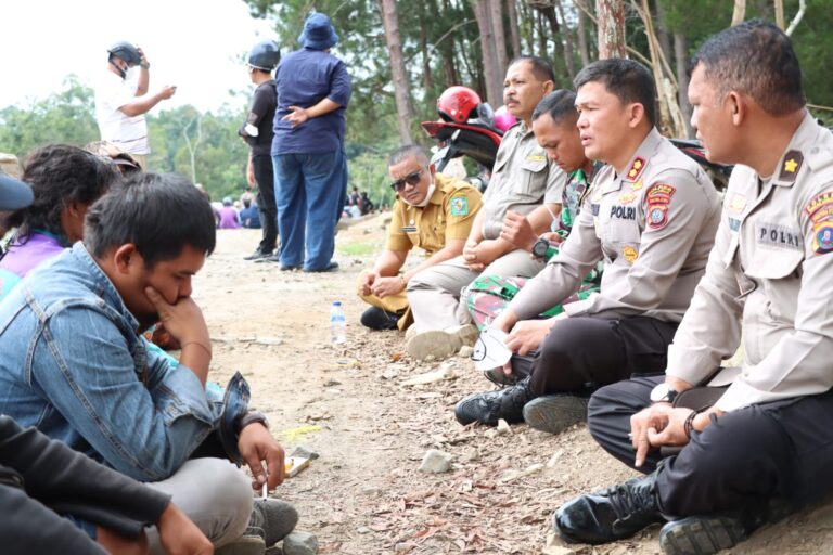 Forkompimda Simalungun Mediasi Konflik Masyarakat Lamtoras dengan TPL