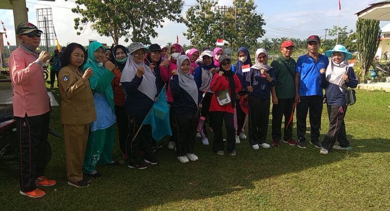 HUT RI Ke 77 PUAD dan Guru TK Bandar Huluan Gelar Jalan Santai