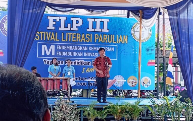 Sambut Hari Guru, Sekolah Parulian Gelar Festival Literasi III