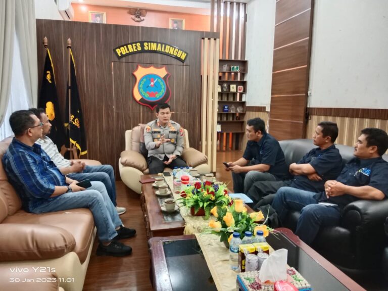 Menjelang di Lantik Pengurus JMSI Audensi ke Polres Simalungun