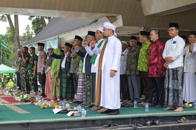 NU Gelar Puncak 1 Abad Nahdlatul Ulama (NU) di Lapangan H Adam Malik