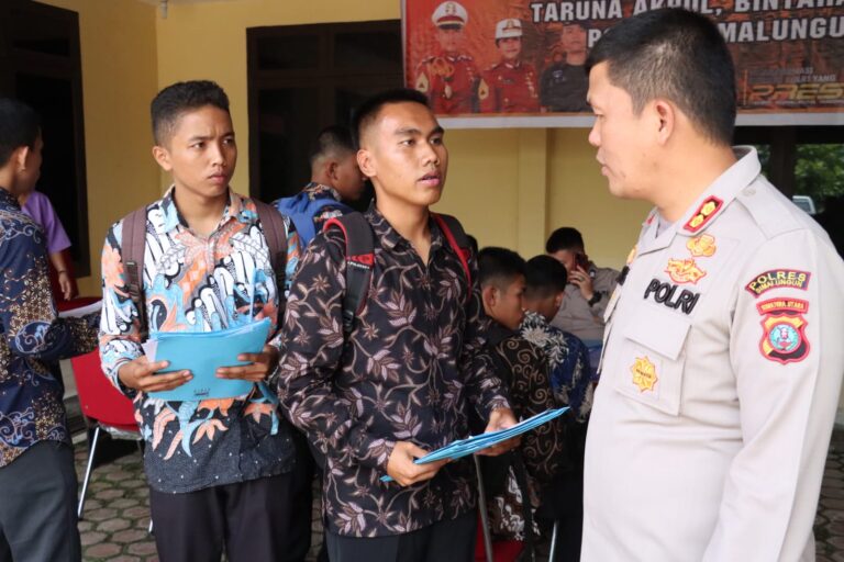 Polres Simalungun Pantau Penerimaan Peserta Anggota Polri
