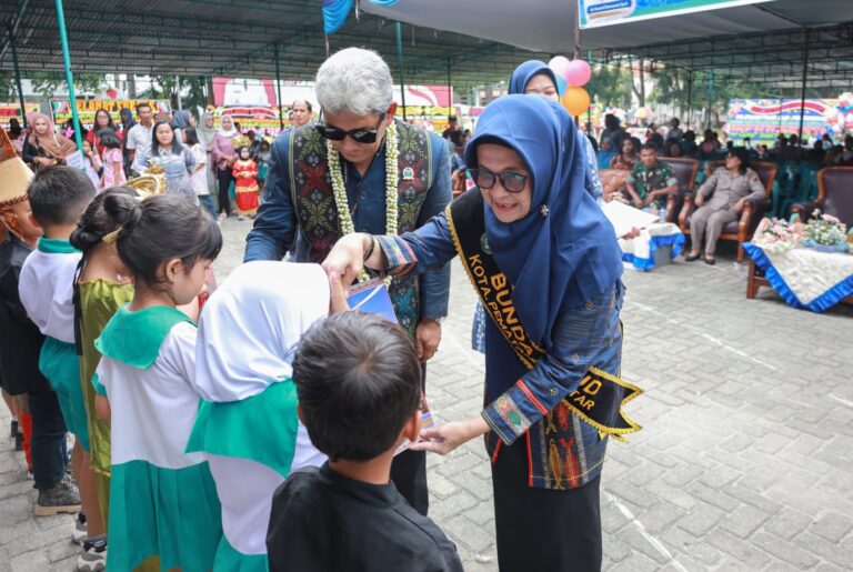 Pemko Siantar Hadiri Pelepasan 1.068 Murid PAUD