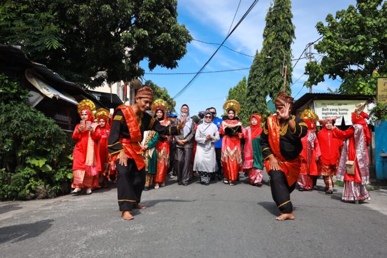 Pemkot Siantar Lestarikan Budaya Minang Kabau Di Kota Siantar