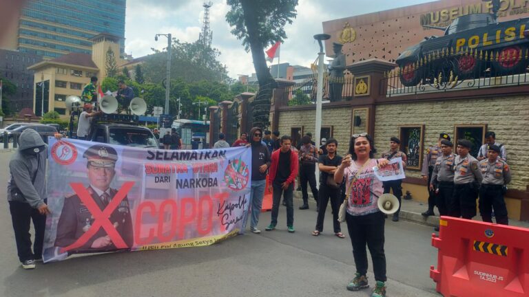Sumut Marak Narkoba, Mahasiswa Demo Mabes Polri Copot Kapoldasu