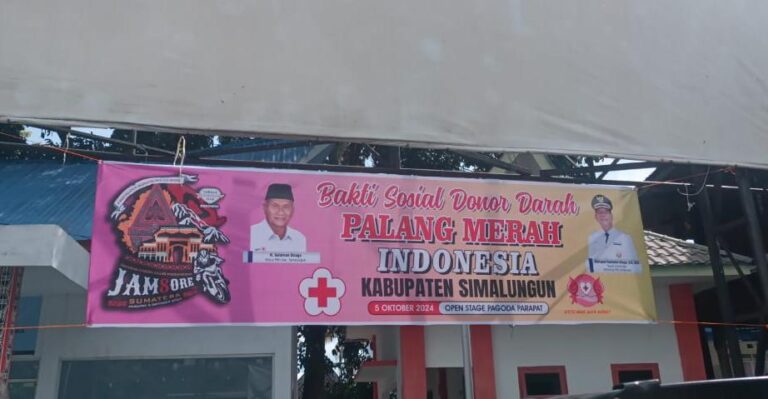 PMI Simalungun Tampilkan Foto Paslon Bupati RHS Pada Acara Sosial di Parapat