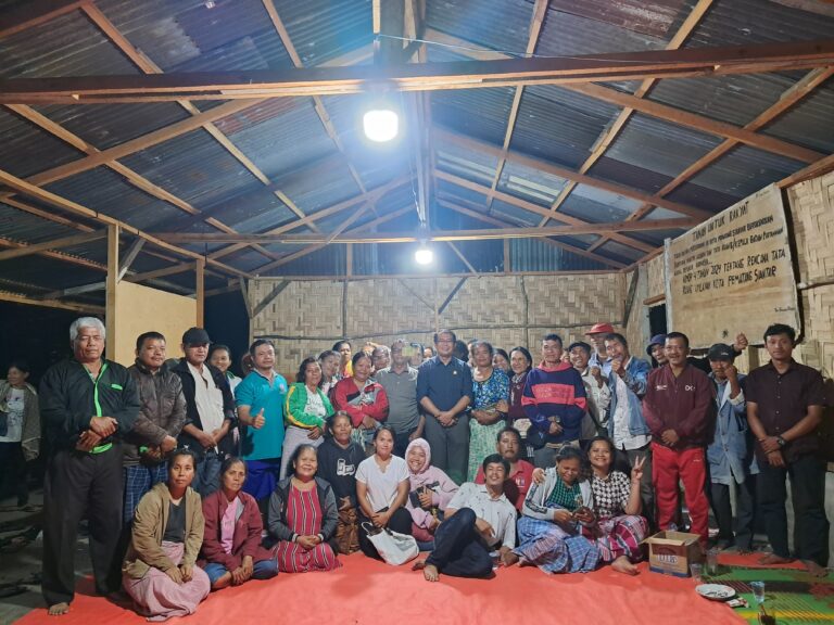 Usai Dilantik, DPD RI Penrad Siagian Kunjungi Petani Di Gurilla
