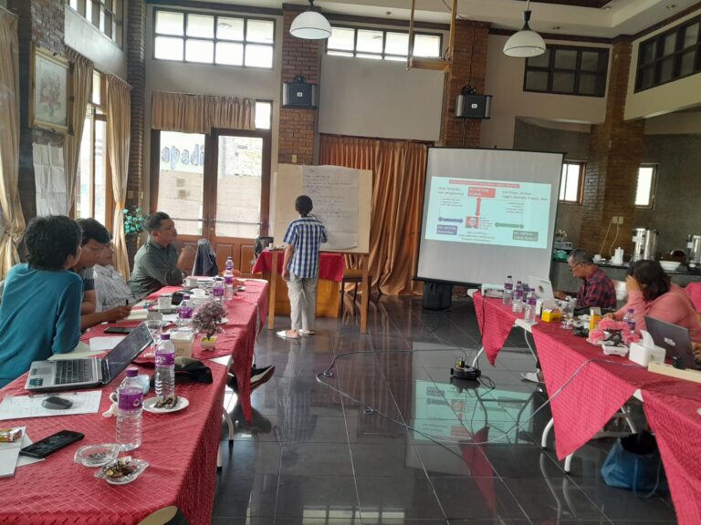 Rumah Pengabdian Penrad Siagian Gelar Renstra Untuk 5 Tahun Kedepan