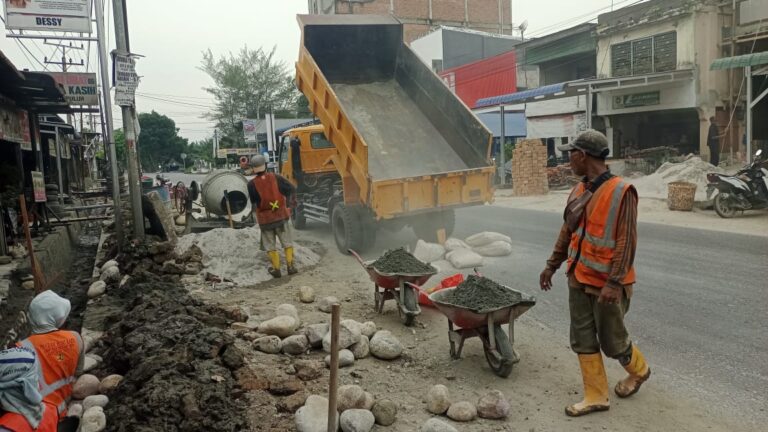 Proyek Drainase Jalan Lintas di Batu Bara, Disinyalir Syarat Kecurangan
