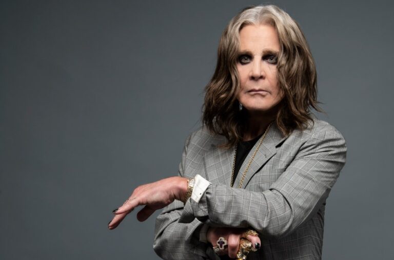 Vokalis legendaris Black Sabbath Ozzy Osbourne Meninggal Dunia