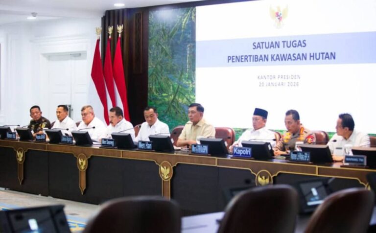 Presiden Prabowo Cabut 28 Ijin Perusahaan Termasuk PT TPL, GRUTI, PT. Agincourt Resources Pasca Banjir dan Longsor