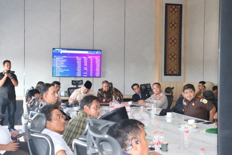 Rapat Kordinasi Konflik PT Socfin Tanah Gambus dan Masyarakat Putuskan Lahan Tidak Dapat Dipanen Sementara