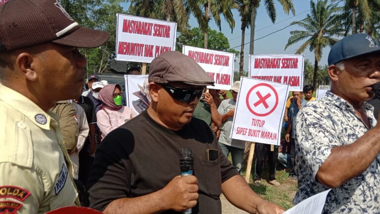 Petani Plasma Bersatu demo Sipef Realisasikan Lahan 20 Persen